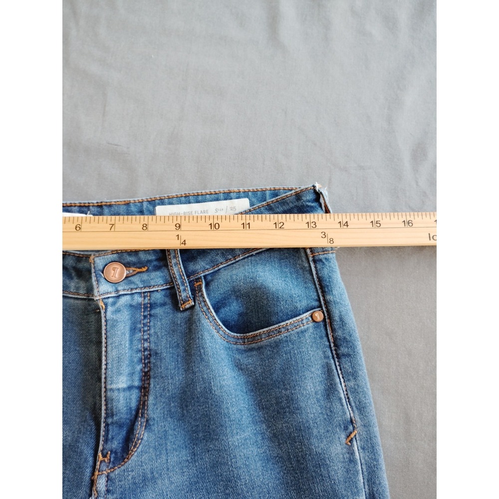 Anthropologie Pilcro and the Letterpress Medium Wash Flare Leg Jeans Fray Hem 25 - Picture 10 of 13